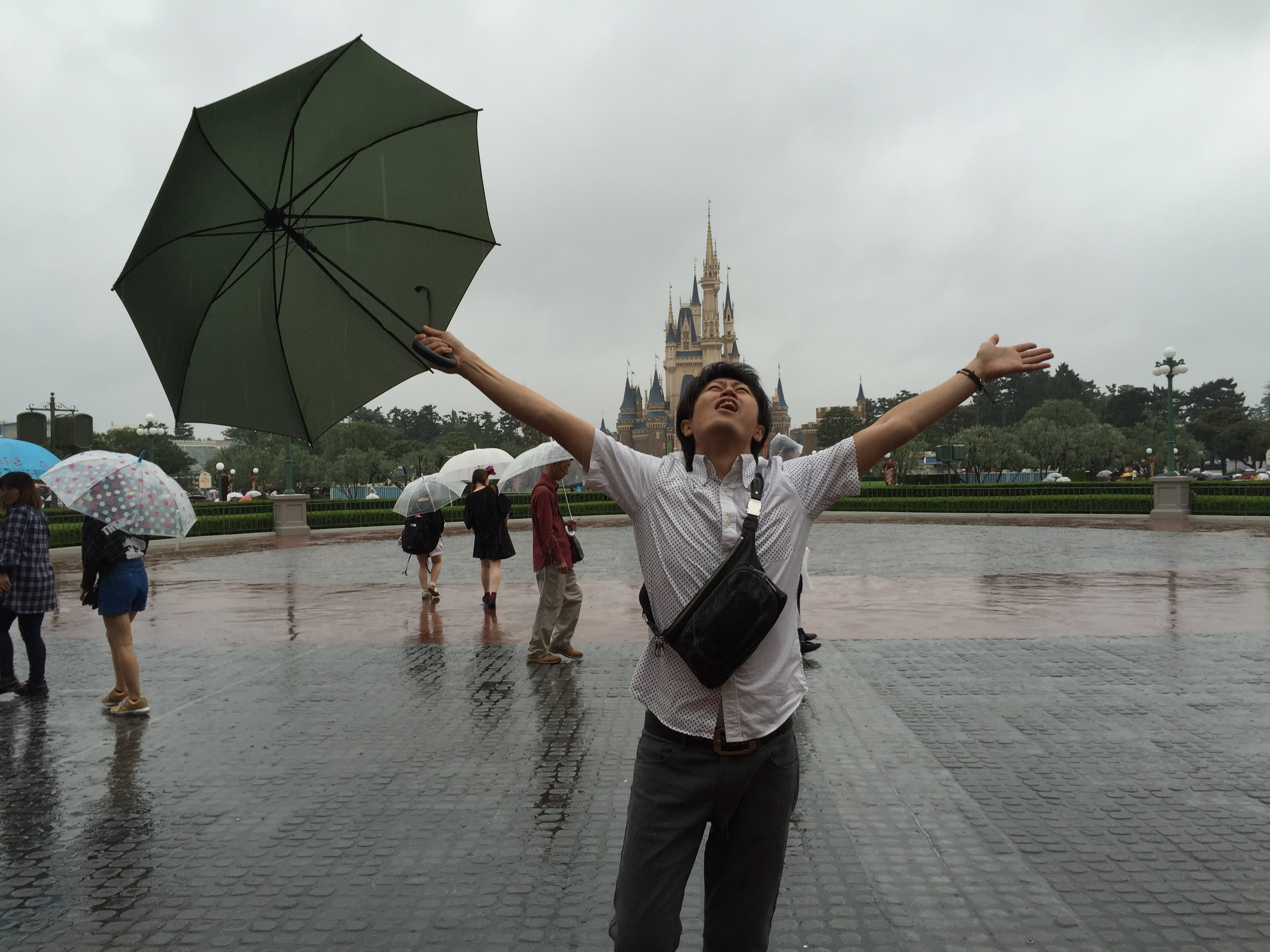 雨でも楽しいディズニー旅行